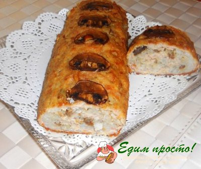 Куриный рулет с грибами и рисом