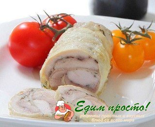 Лёгкий, нежный, аппетитный Почти диетический, паровой куриный рулет.